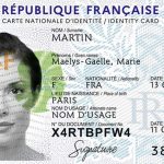 L'Académie française minaccia le vie legali contro la carta d'identità tradotta solo in inglese